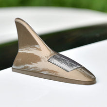 Shark Fin Light With Remote, LED Signal Antenna Solar Shark Fin Car Roof Light Sensor Decoration Flashing Lamps, Solar Powered Radio Signal for Car Lamp Accessories (1 Pc)