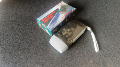 3 LED Hand Press Torch Hand Crank Flashlight Hand Pressing Flashlight Traveling Torch Light Manual Generator, Battery-Free Flashlight (1 Pc)